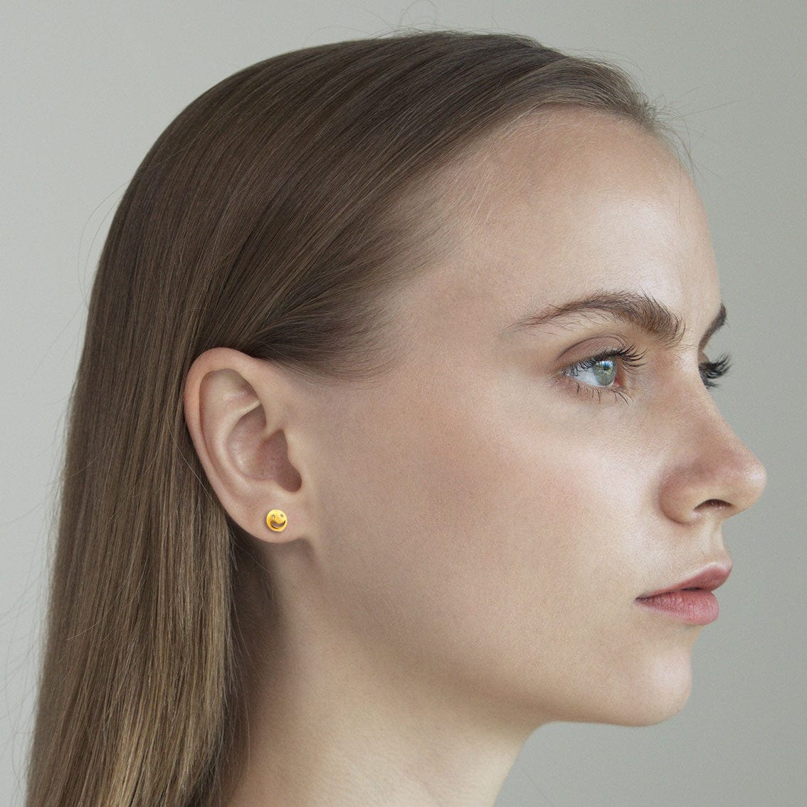 Simple Gold Smiley Face Post Earring